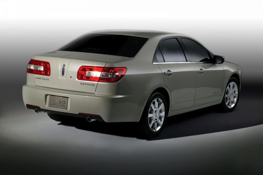  Lincoln Zephyr Concept 2004 года  (фото 82 из 124)